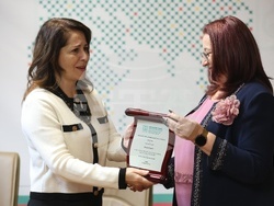 Изпълнителна агенция за българите в чужбина - награда - връчване