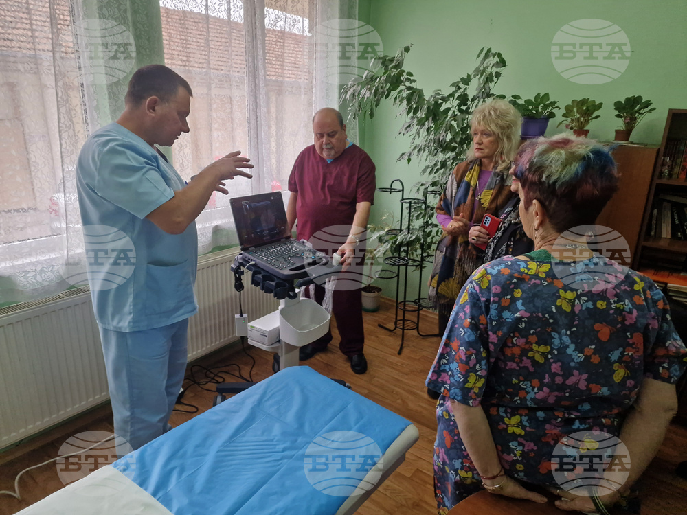 Велико Търново - "Зонта клуб" - Комплексeн онкологичен център - мобилен ехограф - дарение