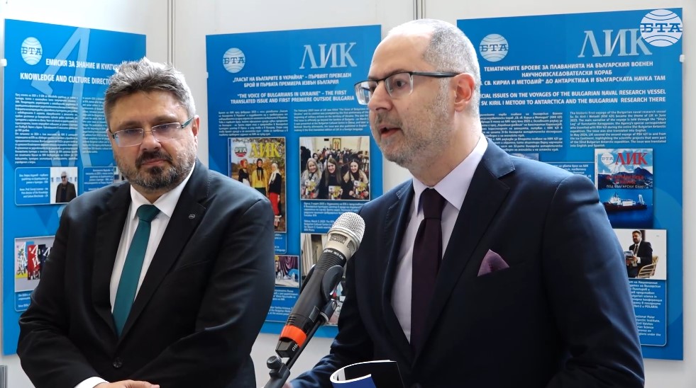 Изложбата "ЛИК на 60 години" показва усилията на БТА да съхранява културната памет, каза депутатът Димитър Николов