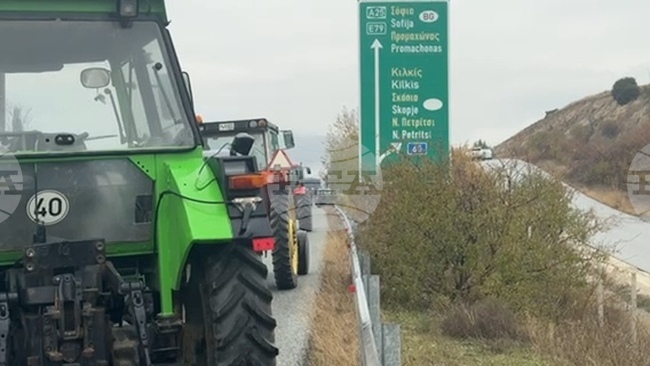 Вицепремиерът в оставка Гроздан Караджов и гръцкият министър на инфраструктурата и транспорта разговаряха за блокадите на границата