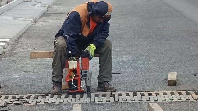 АПИ: На 18 декември се възстановява движението в двете посоки по Дунав мост при Русе. Работата на обекта ще продължи в началото на 2026 г.