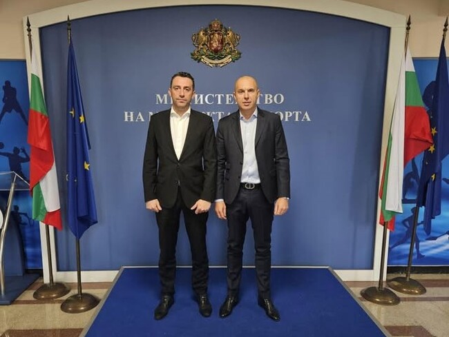 Министърът на младежта и спорта Иван Пешев проведе среща с новоизбрания председател на БФЛА Георги Павлов