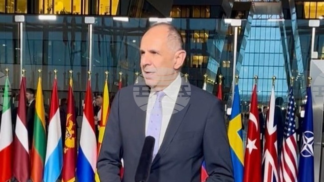 АНА-МПА: Агресията и ревизионизмът нямат място в съвременния свят, каза гръцкият външен министър в Брюксел