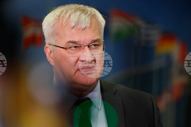 Външните министри на България и Украйна са обсъдили двустранното сътрудничество и руските атаки срещу украинска инфраструктура