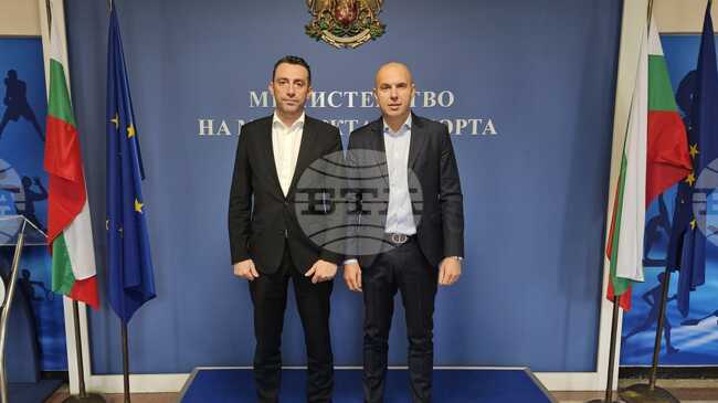 Министерският съвет отпусна над 1,8 милиона евро за ремонт и реконструкция на откритата лекоатлетическа писта на Националния стадион „Васил Левски“