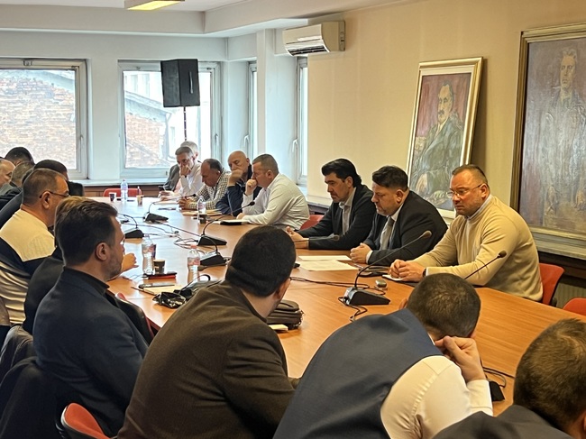 Областните председатели на БСП изразиха единодушна подкрепа за участието на партията в управлението на страната на среща с Атанас Зафиров