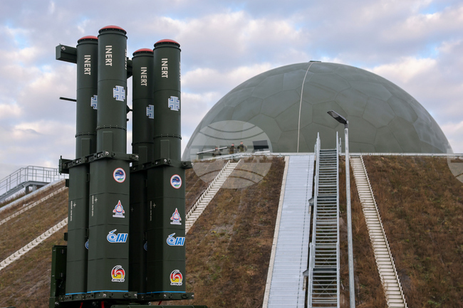 Израел заяви, че планира да ускори производството на ракети прехващачи за системата за противовъздушна отбрана "Ароу 3"