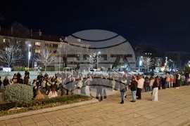 Шумен - граждани - протест срещу правителството