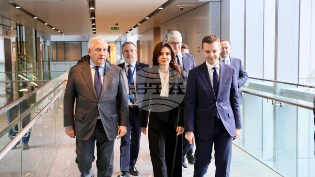 АТА: Албания е готова да бъде домакин на форума за Коридор VIII през февруари 2026 в Тирана, каза външният министър Спиропали