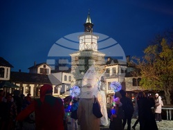 Трявна - елха - светлини