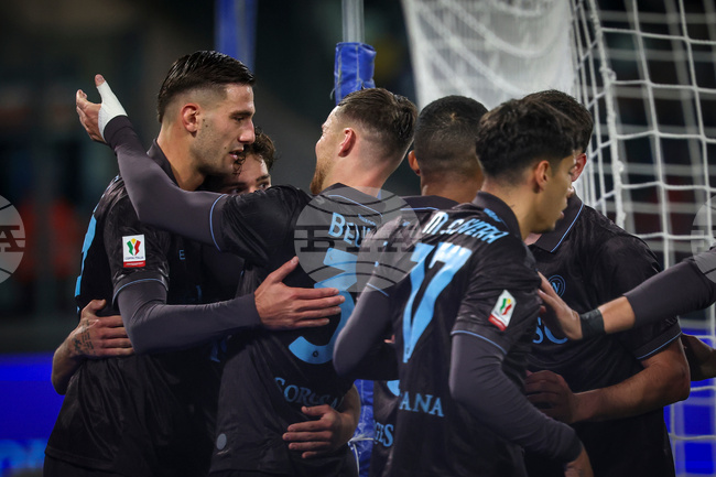 Наполи се класира за четвъртфиналите за Купата на Италия след изпълнение на дузпи срещу Каляри