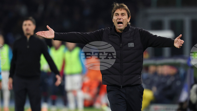 Конте: "Играчите ми заслужават комплименти"