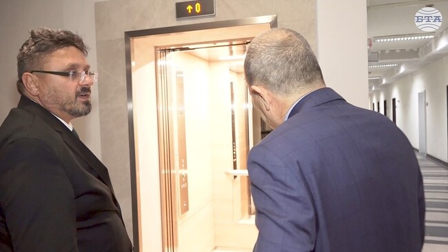 С подновения си асансьор БТА предоставя по-добра достъпност за служители и посетители
