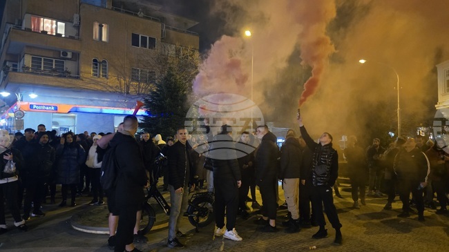 Полицията привика на разпит непълнолетен след напрежението на протеста в Сливен