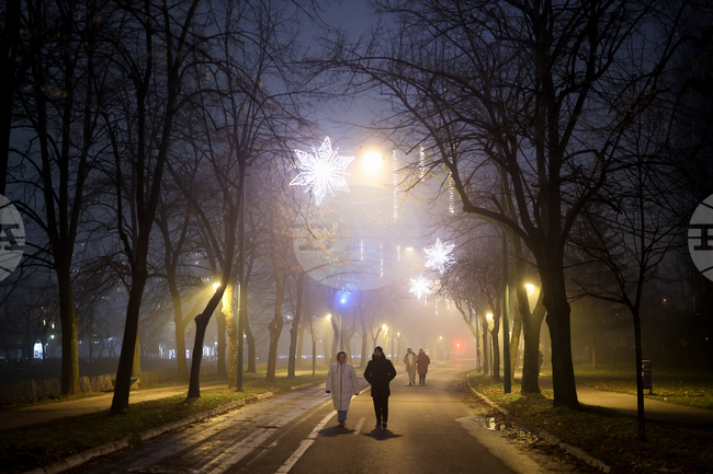 APTOPIX Bosnia Christmas Market