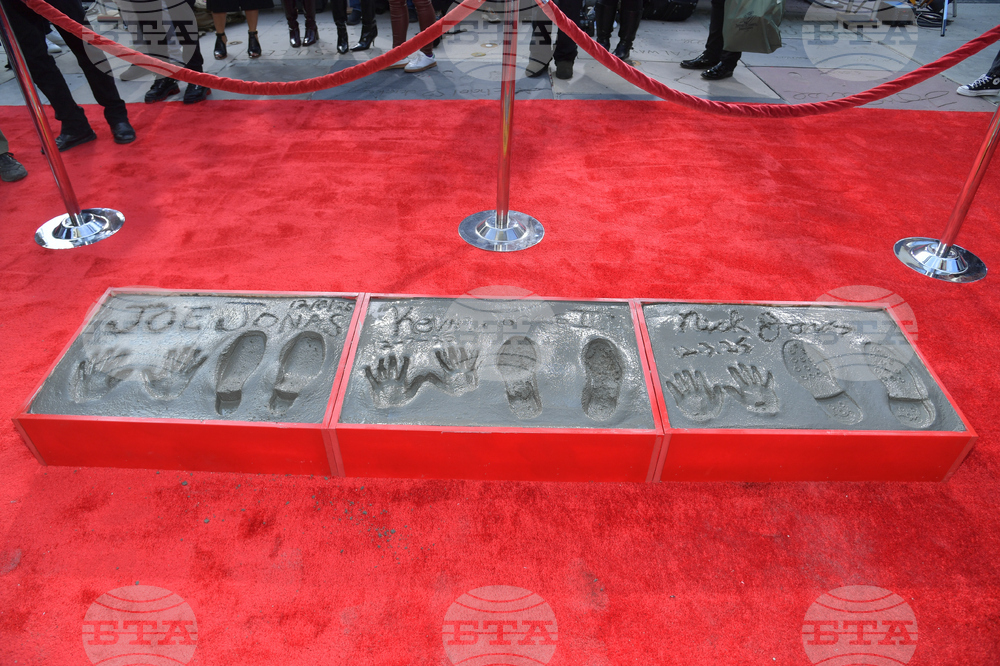 Jonas Brothers Hand and Footprint Ceremony