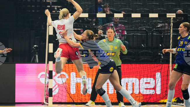 Дания, Унгария, Норвегия и Бразилия продължиха победните си серии и в началото на втората фаза на Световното първенство по хандбал за жени