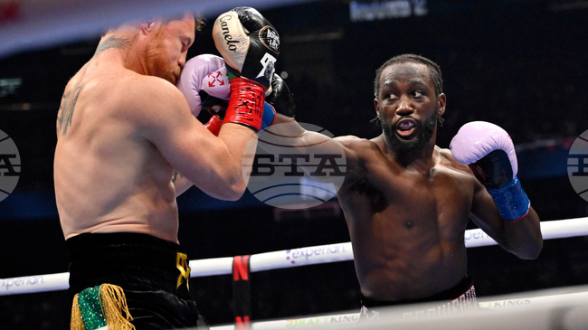 Световният шампион по бокс Терънс Крауфорд обяви, че прекратява кариерата си