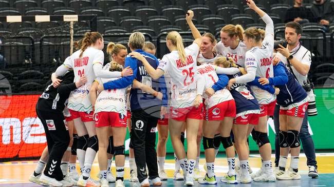 Норвегия и Дания се класираха за четвъртфиналите на Световното първенство по хандбал за жени без загубена точка в двете групови фази на турнира