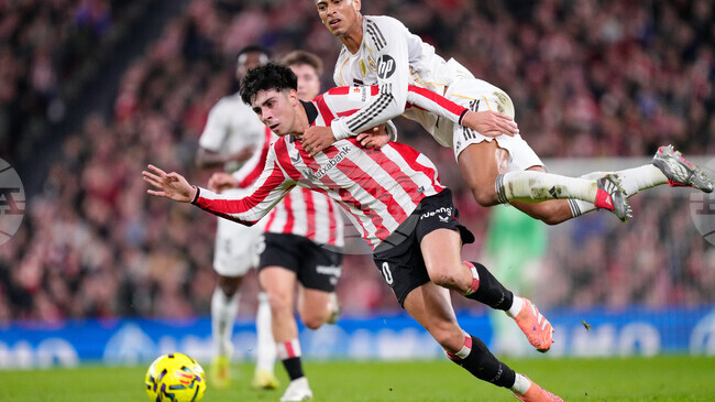Атлетик Билбао се наложи над Атлетико Мадрид в края на мач от Ла Лига