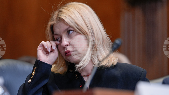 Има украински граждани на борда на завзетия от американските сили танкер „Бела-1“, заяви посланикът на Украйна във Вашингтон