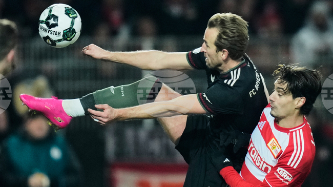 Байерн Мюнхен се възползва от два автогола на домакините от Унион Берлин и се класира за четвъртфиналите на турнира за Купата на Германия