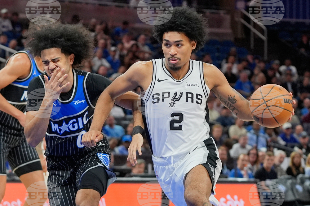 Spurs Magic Basketball