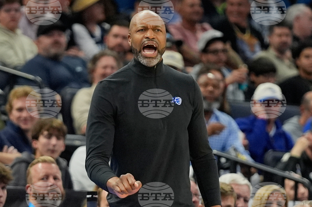 Spurs Magic Basketball