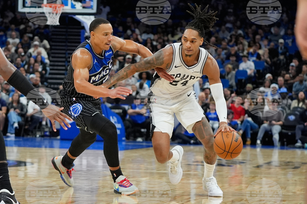 Spurs Magic Basketball