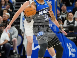 Spurs Magic Basketball