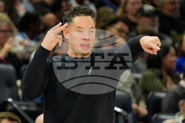 Spurs Magic Basketball