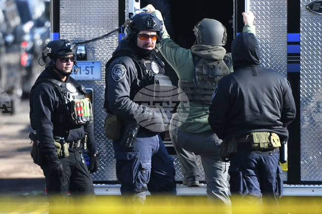 Standoff Decomposed Body