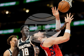 Clippers Hawks Basketball