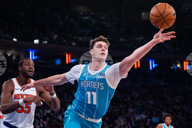 Hornets Knicks Basketball