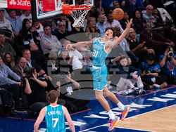 Hornets Knicks Basketball