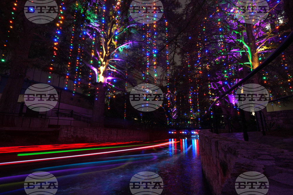 Texas Daily Life Holiday Lights