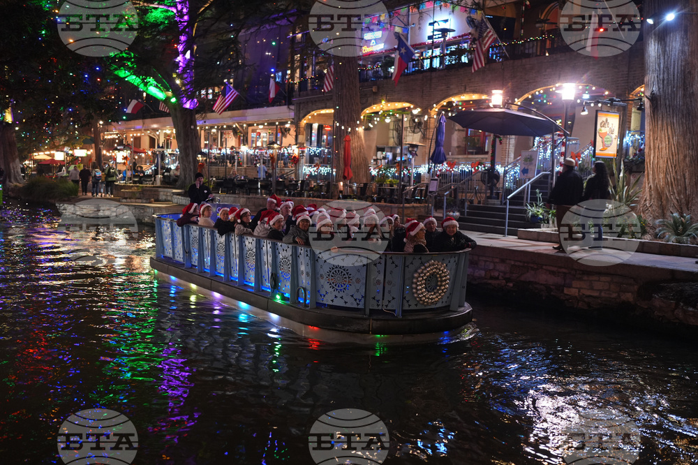 Texas Daily Life Holiday Lights