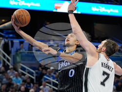 Spurs Magic Basketball