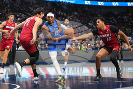 Heat Mavericks Basketball