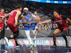 Heat Mavericks Basketball