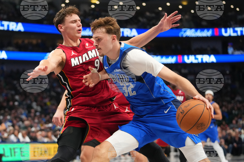 Heat Mavericks Basketball