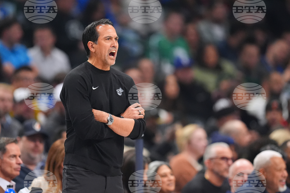 Heat Mavericks Basketball