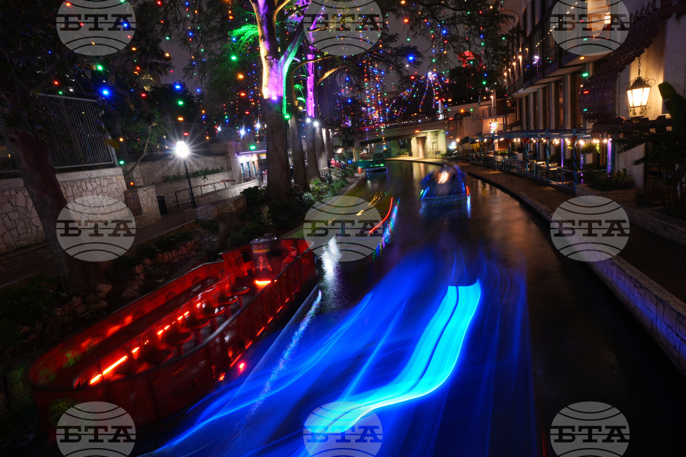 Texas Daily Life Holiday Lights