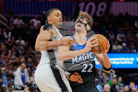 Spurs Magic Basketball