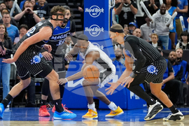 Spurs Magic Basketball