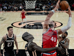 Clippers Hawks Basketball