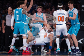 Hornets Knicks Basketball