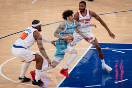 Hornets Knicks Basketball