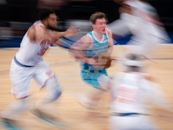 Hornets Knicks Basketball