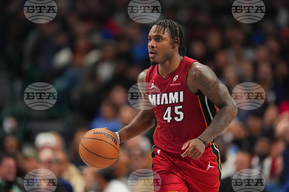 Heat Mavericks Basketball